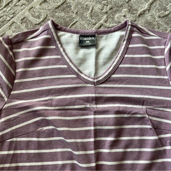 Women’s Purple Striped SuperSoft V-Neck Dress with Pockets - Picture 2 of 6